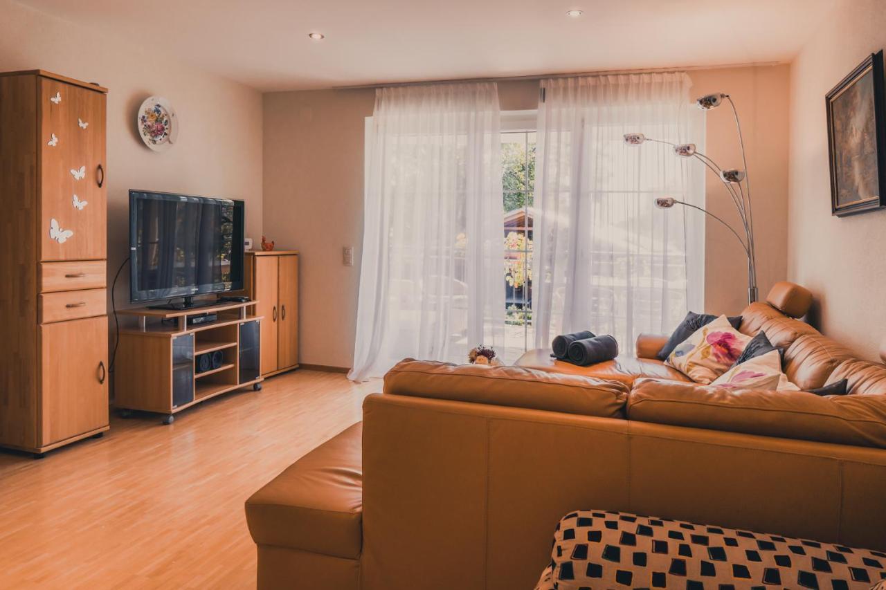 Coraline -Koblach, 6-10 P, 3 Schlafzimmer, Kueche, Riesige Terrasse, Parkplatz, Wifi, Stellplatz Ski Ngoại thất bức ảnh